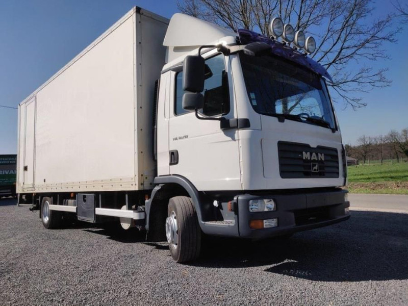 MAN TGL 12.210 Automaat euro4 - Skříňový nákladní auto: obrázek 2 MAN TGL 12.210 Automaat euro4 - Skříňový nákladní auto: obrázek 2