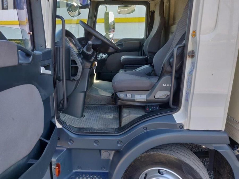MAN TGL 12.210 Automaat euro4 - Skříňový nákladní auto: obrázek 5 MAN TGL 12.210 Automaat euro4 - Skříňový nákladní auto: obrázek 5