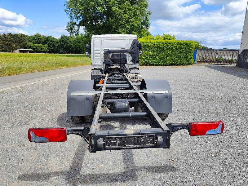 MAN TGL 12.250 Chassis cabine Euro6 - Podvozek s kabinou: obrázek 4 MAN TGL 12.250 Chassis cabine Euro6 - Podvozek s kabinou: obrázek 4