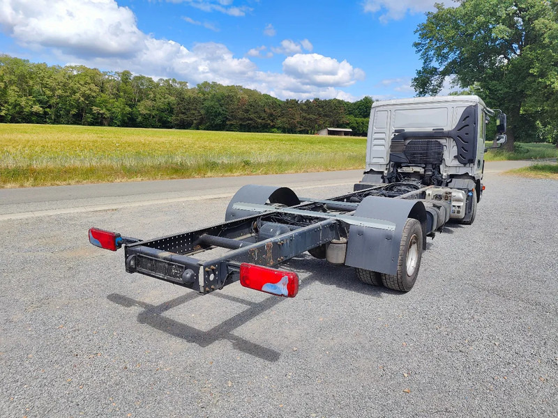 MAN TGL 12.250 Chassis cabine Euro6 - Podvozek s kabinou: obrázek 3 MAN TGL 12.250 Chassis cabine Euro6 - Podvozek s kabinou: obrázek 3