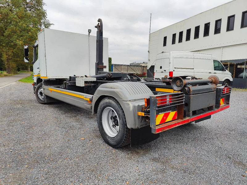 Mercedes-Benz Atego 1218 Containersystem / Hooklift Hyvalift - Hákový nosič kontejnerů: obrázek 4 Mercedes-Benz Atego 1218 Containersystem / Hooklift Hyvalift - Hákový nosič kontejnerů: obrázek 4