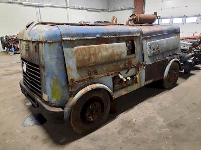 Atlas-Copco PRH 700 DD - Mobilní kompresor: obrázek 1 Atlas-Copco PRH 700 DD - Mobilní kompresor: obrázek 1