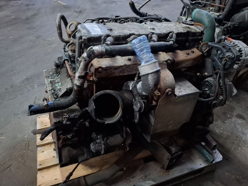 Cummins ISBE220 31 - Motor: obrázek 4 Cummins ISBE220 31 - Motor: obrázek 4