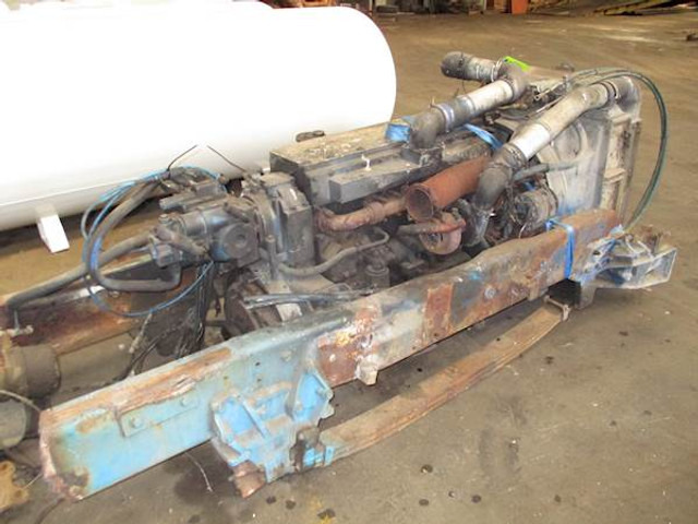 Cummins L10-325 - Motor pro Nákladní auto: obrázek 2 Cummins L10-325 - Motor pro Nákladní auto: obrázek 2