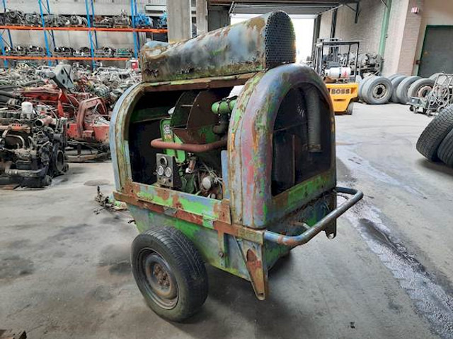 Deutz F2L912 - Mobilní kompresor: obrázek 3 Deutz F2L912 - Mobilní kompresor: obrázek 3