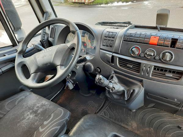 Iveco 120E22 - Podvozek s kabinou: obrázek 5 Iveco 120E22 - Podvozek s kabinou: obrázek 5