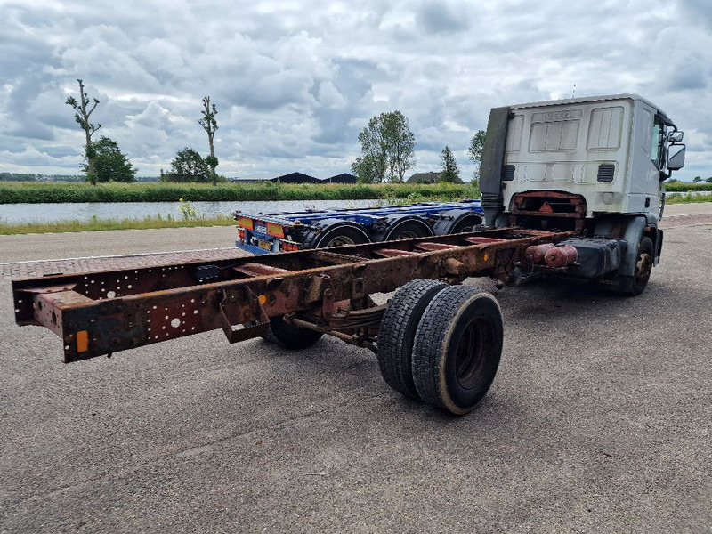 Podvozek s kabinou Iveco ML150E21 EUROCARGO: obrázek 16