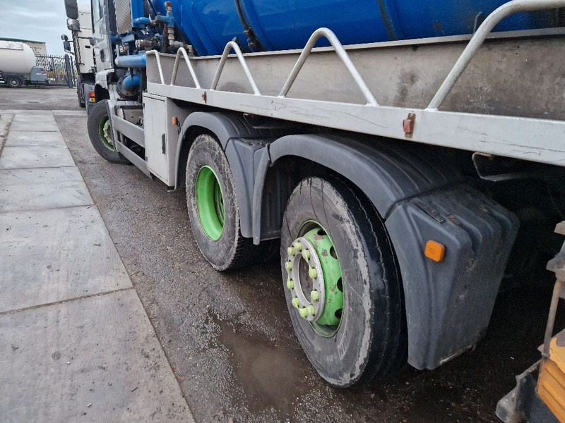 Čistič odpadových jam MAN TGA 26.360 6X2: obrázek 16