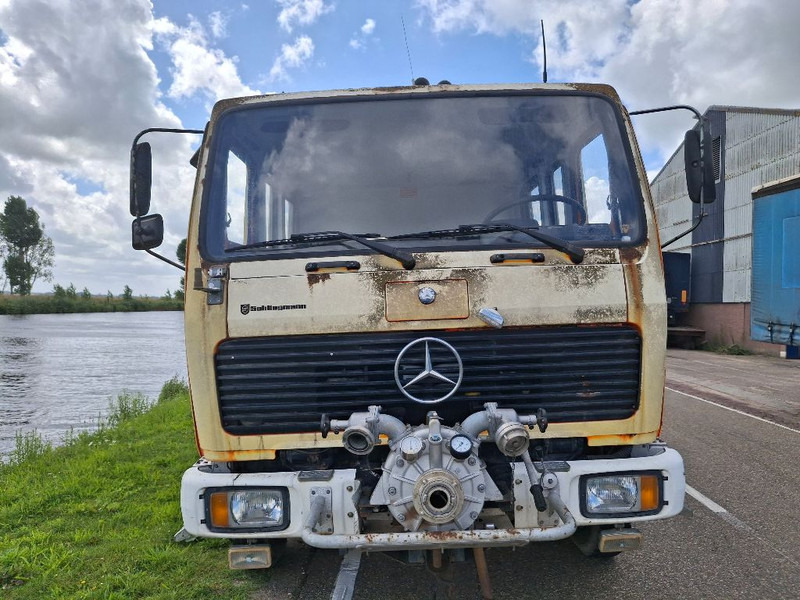 Mercedes-Benz 1017 - Hasičský vůz: obrázek 5 Mercedes-Benz 1017 - Hasičský vůz: obrázek 5