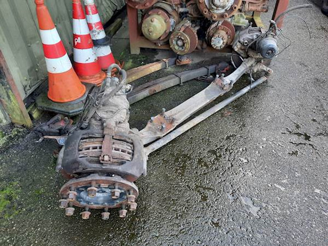 Scania AM740 - Přední náprava pro Nákladní auto: obrázek 1 Scania AM740 - Přední náprava pro Nákladní auto: obrázek 1