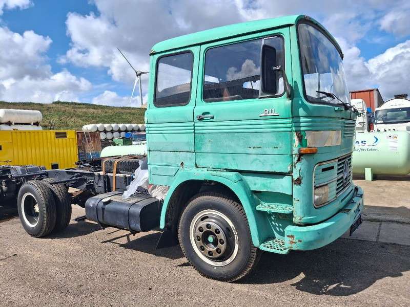 Mercedes-Benz 911 - Tahač: obrázek 5 Mercedes-Benz 911 - Tahač: obrázek 5