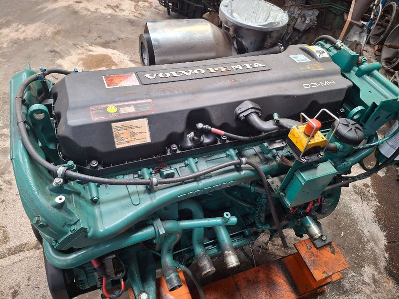 Volvo PENTA D9A2J MH - Motor: obrázek 4 Volvo PENTA D9A2J MH - Motor: obrázek 4
