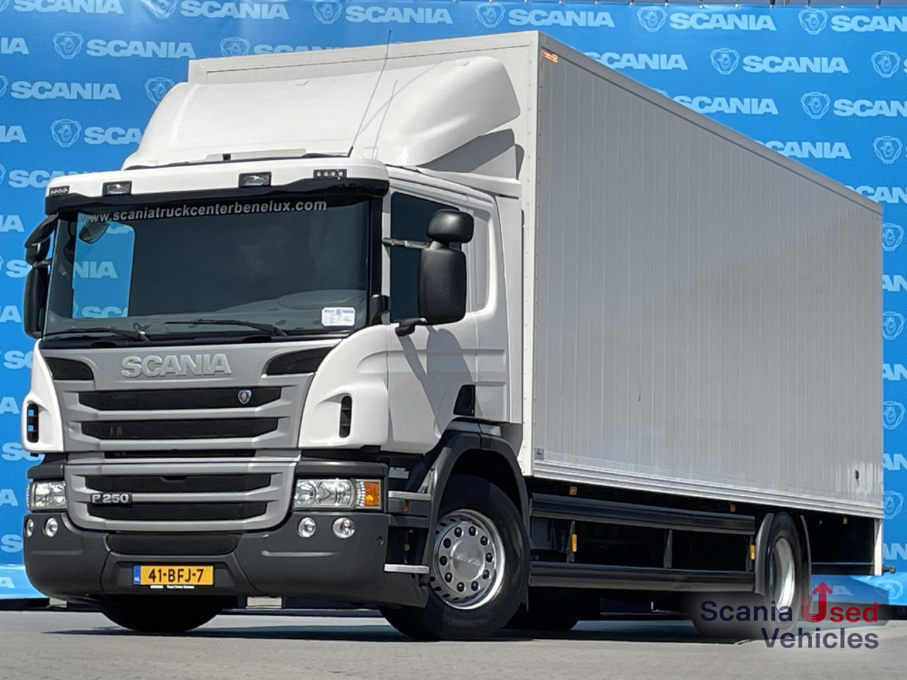 SCANIA P 250 DB4x2MNB SIDE DOORS FULL AIR 250X246X250CM - Skříňový nákladní auto: obrázek 1 SCANIA P 250 DB4x2MNB SIDE DOORS FULL AIR 250X246X250CM - Skříňový nákladní auto: obrázek 1