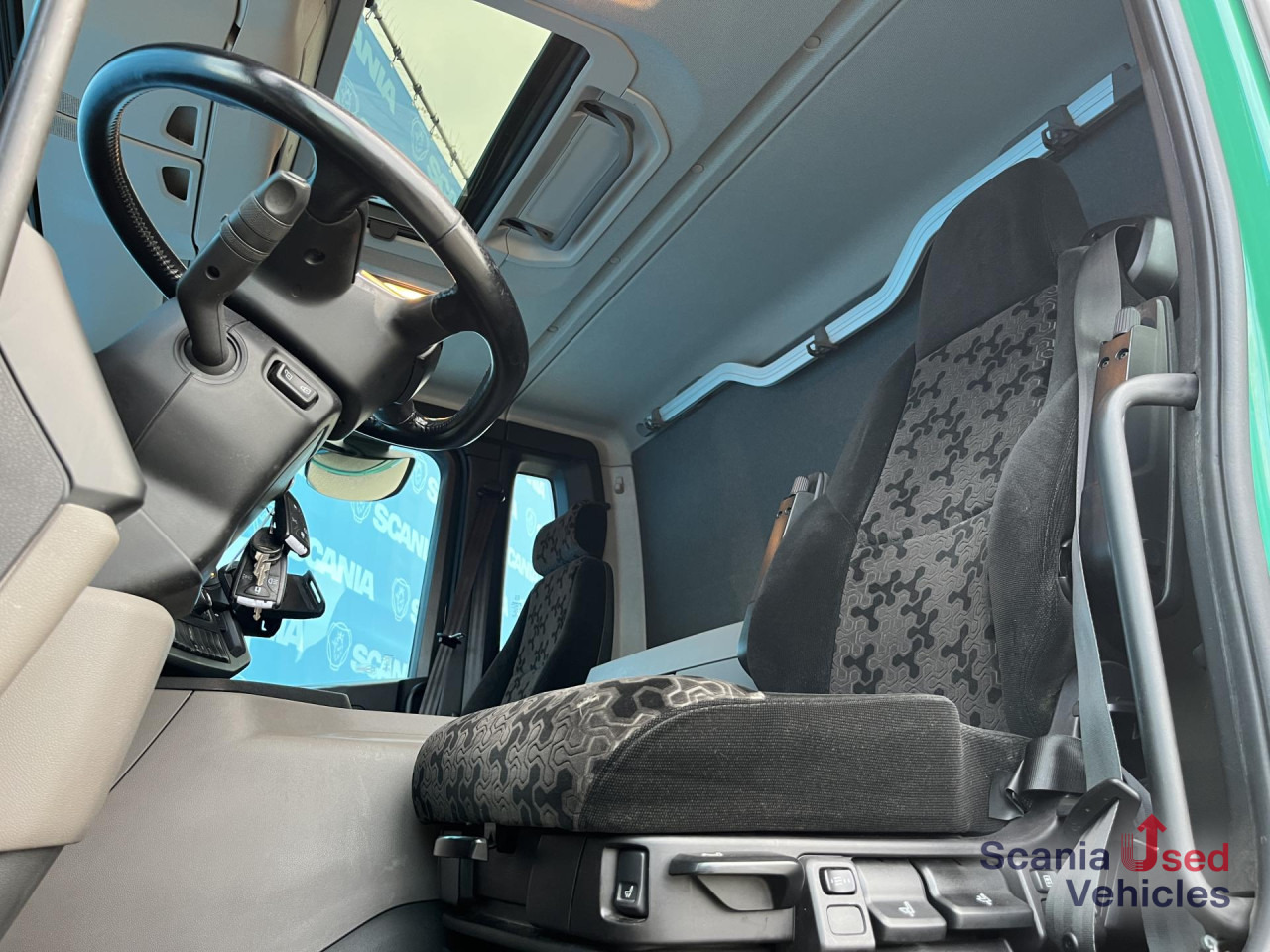 SCANIA P 320 B6x2*4NB RETARDER FULL AIR 8T 7.2x2.5x2.35M - Skříňový nákladní auto: obrázek 2 SCANIA P 320 B6x2*4NB RETARDER FULL AIR 8T 7.2x2.5x2.35M - Skříňový nákladní auto: obrázek 2