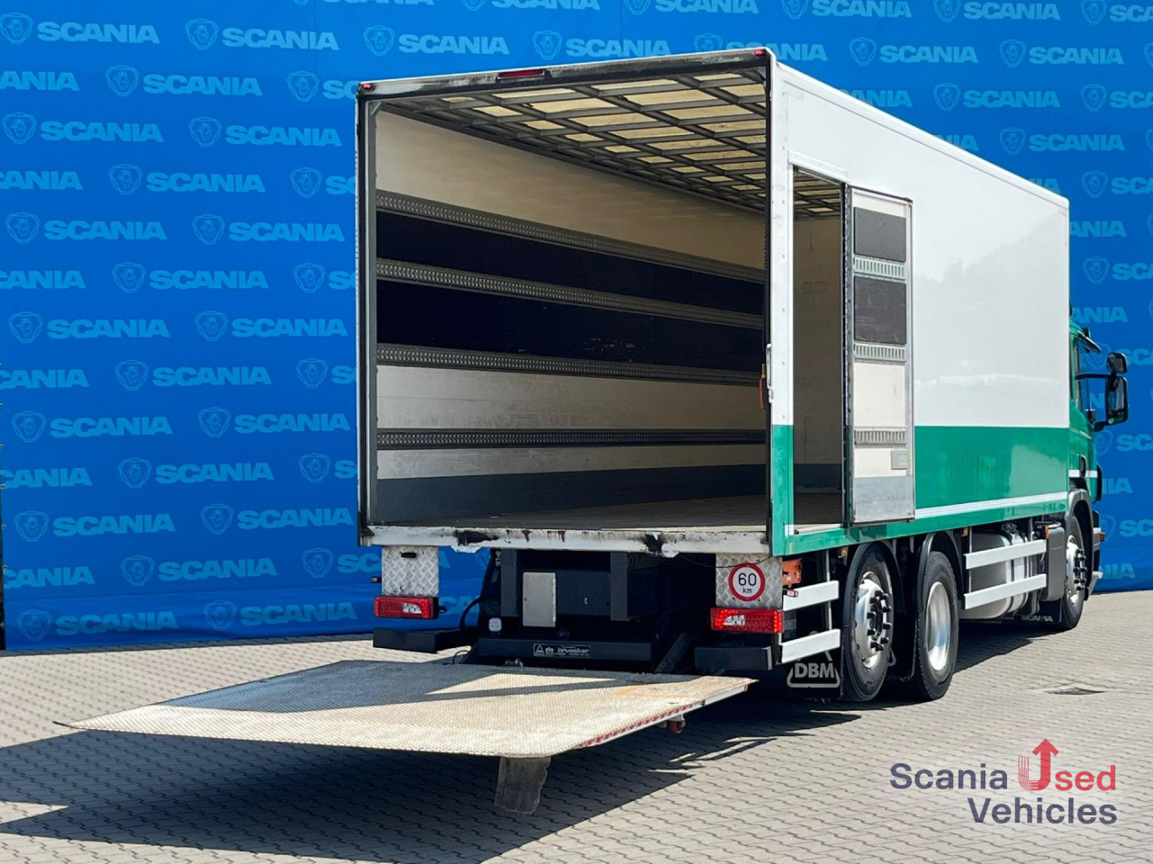 SCANIA P 320 DB6x2*4MNB RETARDER FULL AIR 8T TAIL LIFT 2T - Skříňový nákladní auto: obrázek 2 SCANIA P 320 DB6x2*4MNB RETARDER FULL AIR 8T TAIL LIFT 2T - Skříňový nákladní auto: obrázek 2