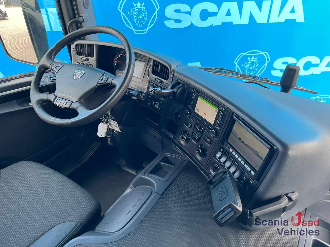 SCANIA P 410 DB6x2*4MNB RETARDER FULL AIR 8T TAIL LIFT 2T - Skříňový nákladní auto: obrázek 5 SCANIA P 410 DB6x2*4MNB RETARDER FULL AIR 8T TAIL LIFT 2T - Skříňový nákladní auto: obrázek 5