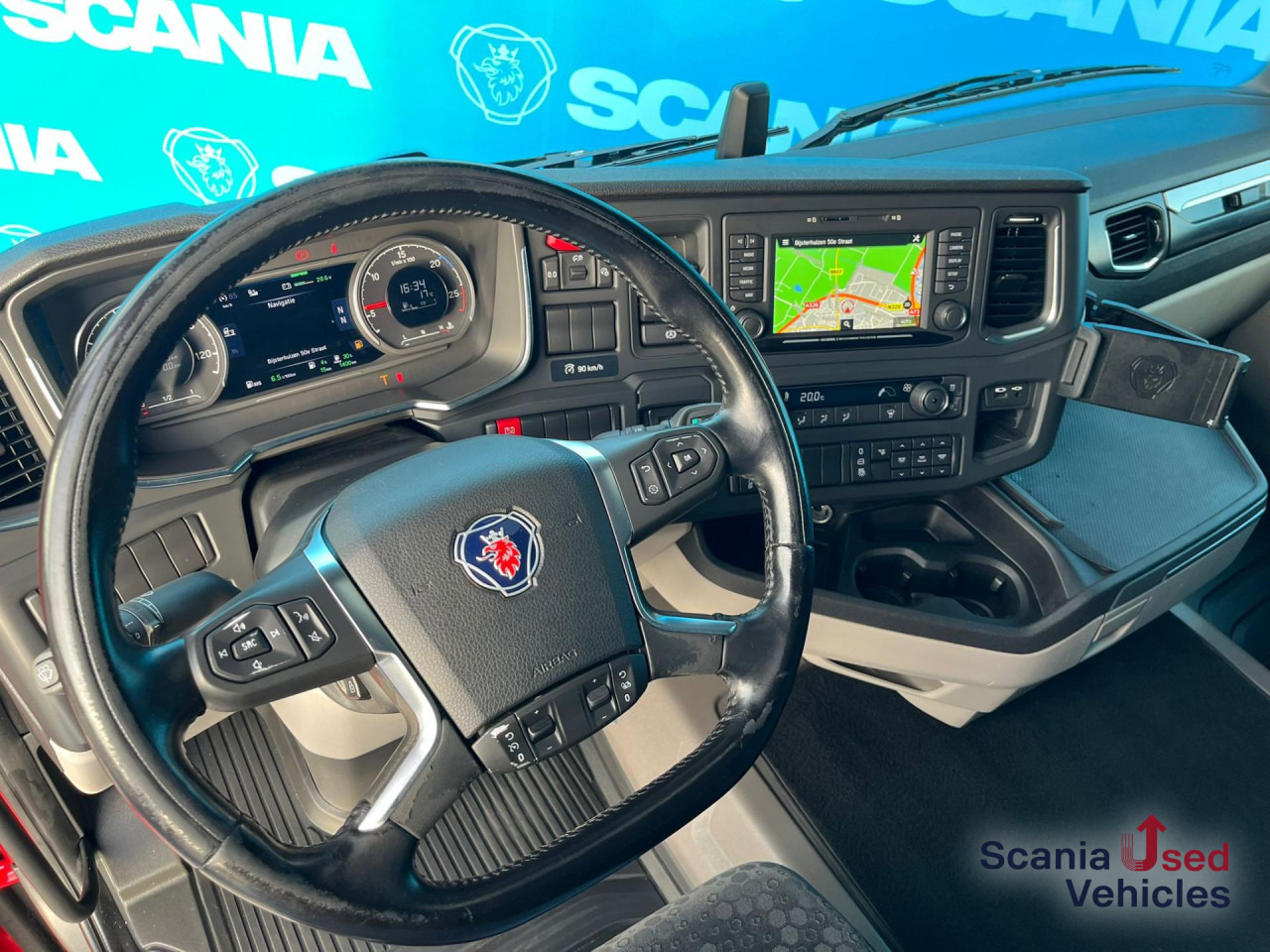 SCANIA R 450 A4x2NA RETARDER LED NAVI PTO - Tahač: obrázek 4 SCANIA R 450 A4x2NA RETARDER LED NAVI PTO - Tahač: obrázek 4