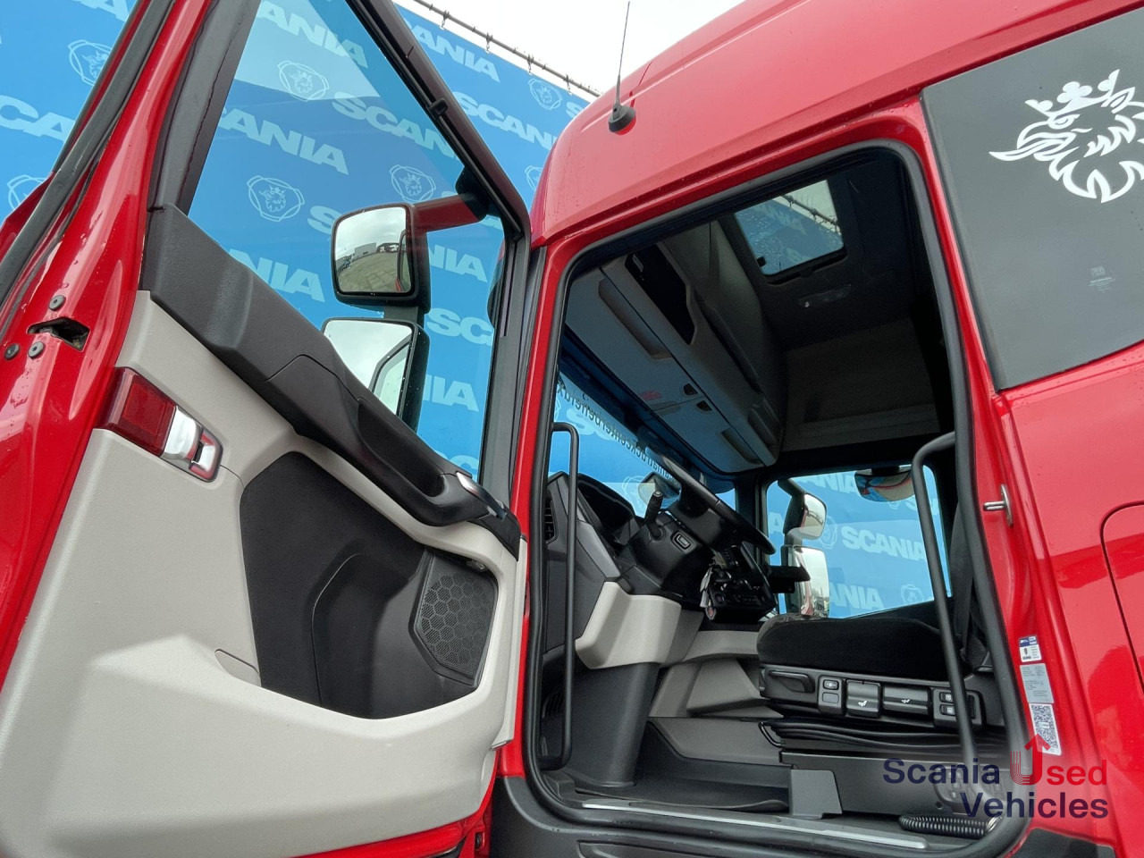 SCANIA R 460 A4x2NA RETARDER PTO PARK AIRCO SUPER! - Tahač: obrázek 4 SCANIA R 460 A4x2NA RETARDER PTO PARK AIRCO SUPER! - Tahač: obrázek 4