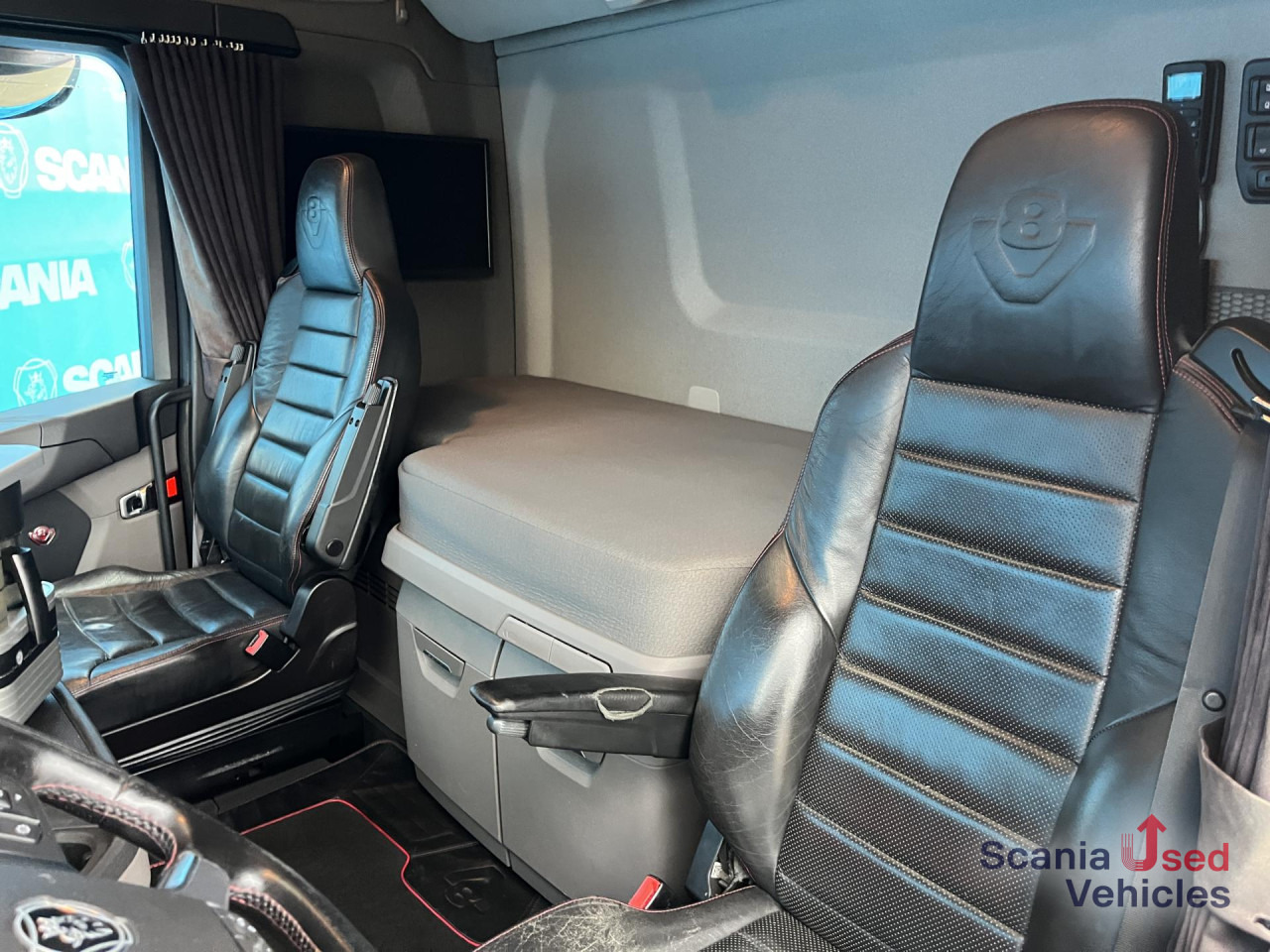 SCANIA S 520 A4x2NB V8 RETARDER DIFF-L FULL AIR 9T P-AIRC - Tahač: obrázek 3 SCANIA S 520 A4x2NB V8 RETARDER DIFF-L FULL AIR 9T P-AIRC - Tahač: obrázek 3