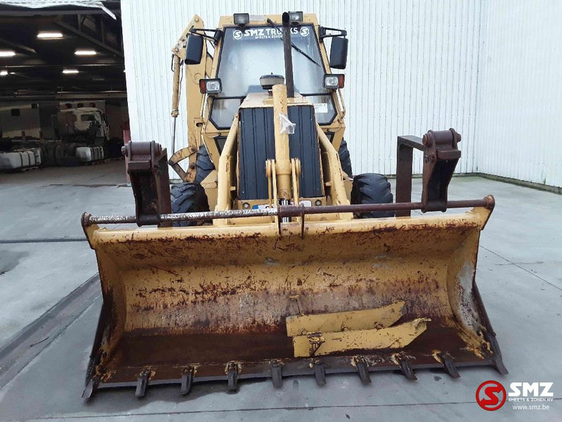 Caterpillar 428 - Rýpadlo-nakladač: obrázek 2 Caterpillar 428 - Rýpadlo-nakladač: obrázek 2