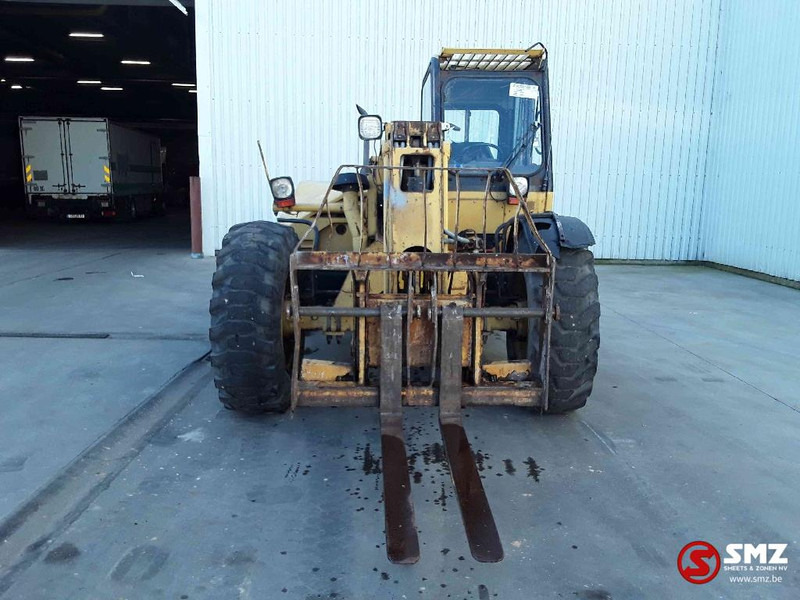 Caterpillar TH 62 - Teleskopický manipulátor: obrázek 2 Caterpillar TH 62 - Teleskopický manipulátor: obrázek 2
