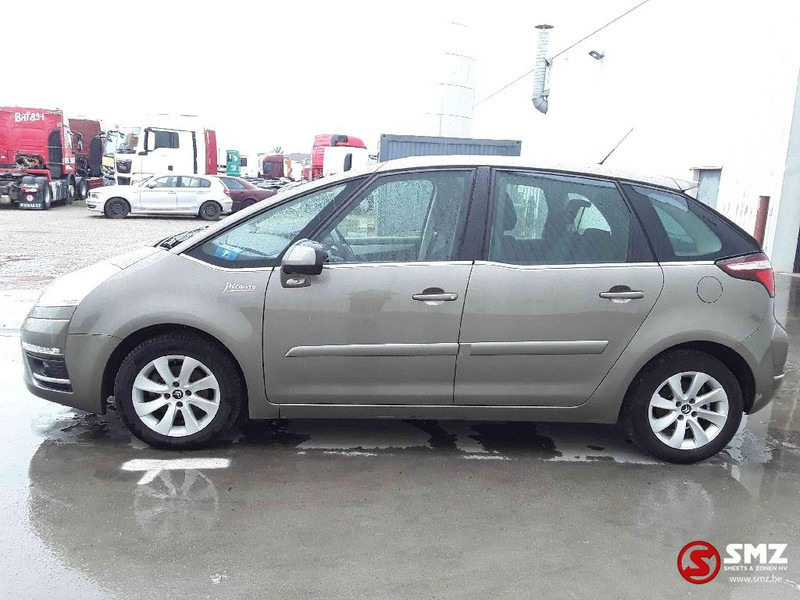 Citroën C 4 Piccasso - Osobní auto: obrázek 4 Citroën C 4 Piccasso - Osobní auto: obrázek 4