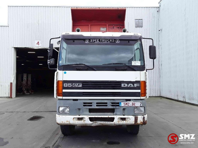 DAF 85 CF 380 euro 2 - Sklápěč: obrázek 2 DAF 85 CF 380 euro 2 - Sklápěč: obrázek 2