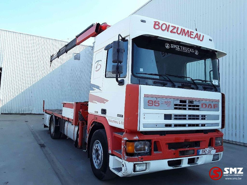 DAF 95 360 palfinger pk 080-3 - Nákladní automobil valníkový/ Plošinový, Auto s hydraulickou rukou: obrázek 1 DAF 95 360 palfinger pk 080-3 - Nákladní automobil valníkový/ Plošinový, Auto s hydraulickou rukou: obrázek 1