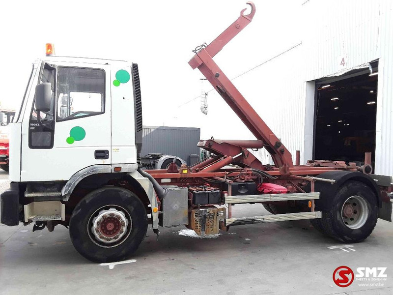 Iveco Eurotrakker 190 E 30 manual pump - Hákový nosič kontejnerů: obrázek 5 Iveco Eurotrakker 190 E 30 manual pump - Hákový nosič kontejnerů: obrázek 5