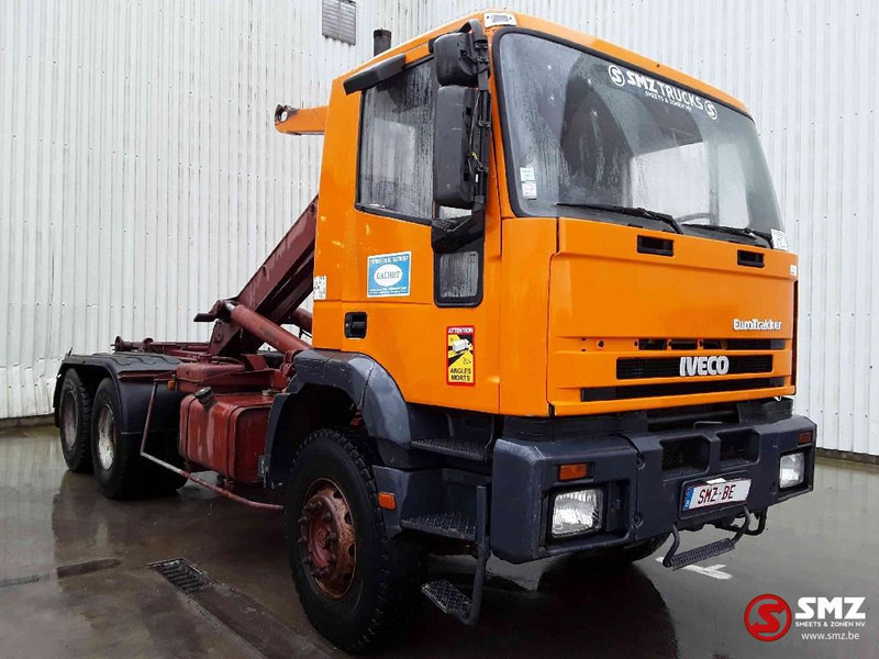 Iveco Trakker 260 E 34 6x4 francais - Kontejnérový podvozek/ Výměnná nástavba: obrázek 1 Iveco Trakker 260 E 34 6x4 francais - Kontejnérový podvozek/ Výměnná nástavba: obrázek 1