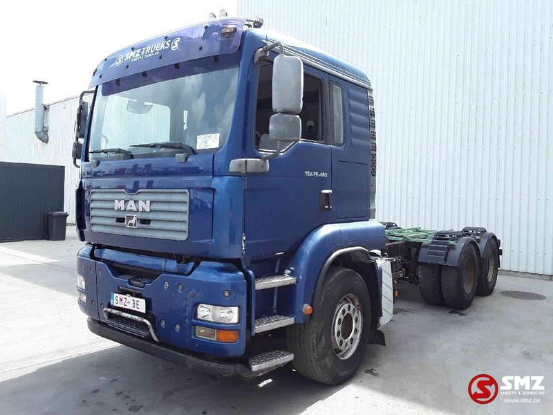 MAN TGA 26.480 6x4 manual - Podvozek s kabinou: obrázek 3 MAN TGA 26.480 6x4 manual - Podvozek s kabinou: obrázek 3