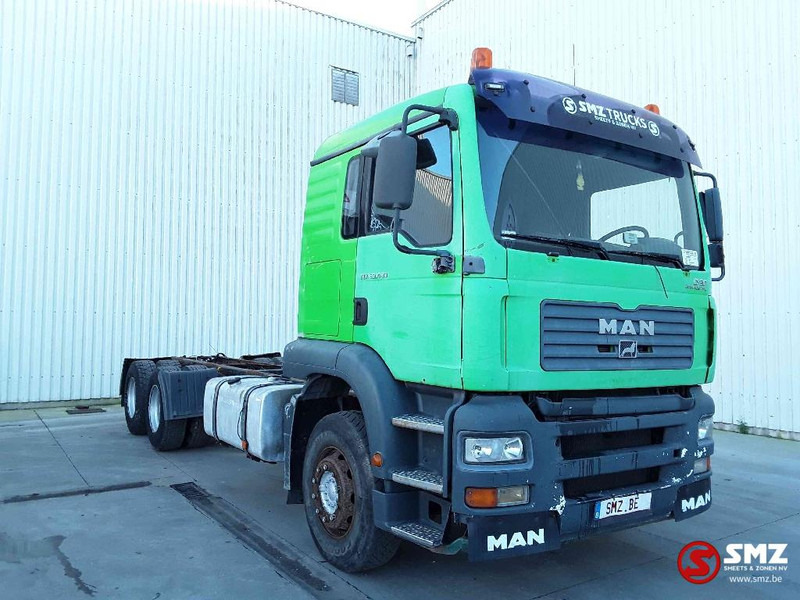 MAN TGA 33.430 problem boite/gearbox - Podvozek s kabinou: obrázek 1 MAN TGA 33.430 problem boite/gearbox - Podvozek s kabinou: obrázek 1