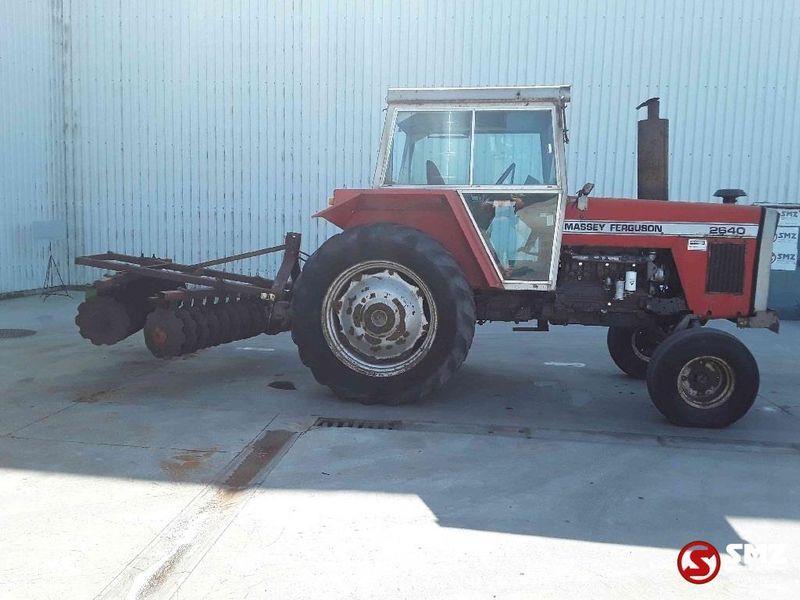 Massey Ferguson 2640 - Traktor: obrázek 4 Massey Ferguson 2640 - Traktor: obrázek 4