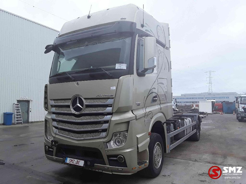 Mercedes-Benz Actros 1851 motor KO broken casse - Kontejnérový podvozek/ Výměnná nástavba: obrázek 3 Mercedes-Benz Actros 1851 motor KO broken casse - Kontejnérový podvozek/ Výměnná nástavba: obrázek 3