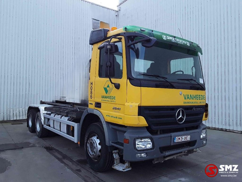 Mercedes-Benz Actros 2641 6x4 EPS lames - Podvozek s kabinou: obrázek 1 Mercedes-Benz Actros 2641 6x4 EPS lames - Podvozek s kabinou: obrázek 1