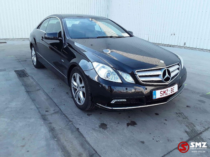 Mercedes-Benz E-Klasse 250 CDI 60000 km automatic/parktronic ("12) no reg - Osobní auto: obrázek 1 Mercedes-Benz E-Klasse 250 CDI 60000 km automatic/parktronic ("12) no reg - Osobní auto: obrázek 1