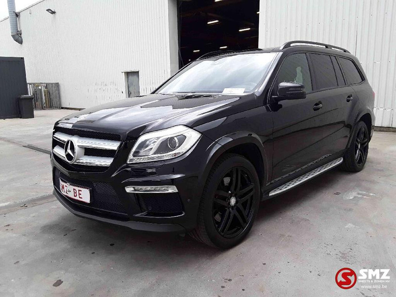 Mercedes-Benz GL-Klasse 350 AMG Full options - Osobní auto: obrázek 2 Mercedes-Benz GL-Klasse 350 AMG Full options - Osobní auto: obrázek 2