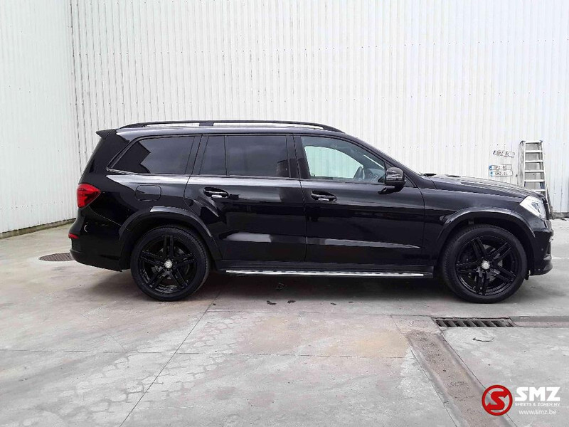 Mercedes-Benz GL-Klasse 350 AMG Full options - Osobní auto: obrázek 4 Mercedes-Benz GL-Klasse 350 AMG Full options - Osobní auto: obrázek 4