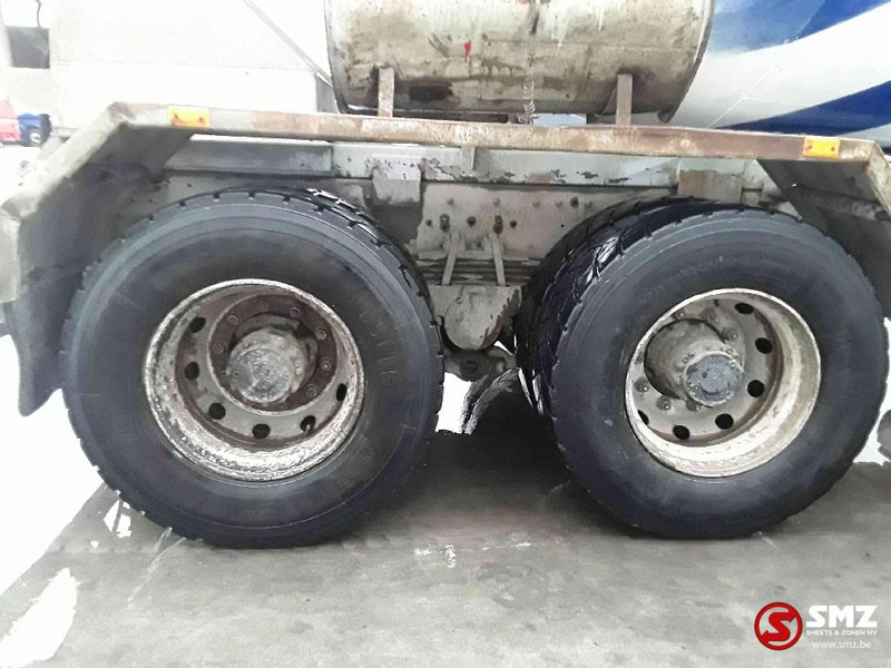 Autodomíchávač Renault Kerax 300 manual pump: obrázek 12