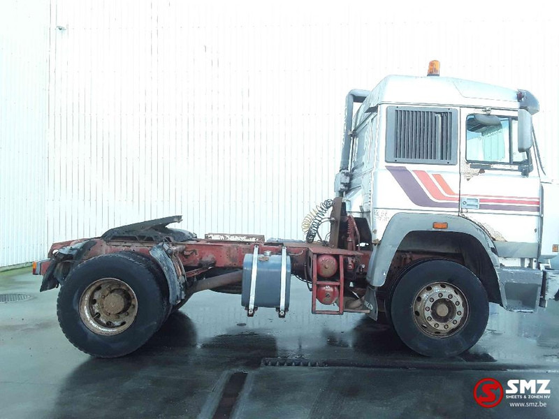 Iveco Turbostar 190 E 36 steel lames 1 hand - Tahač: obrázek 4 Iveco Turbostar 190 E 36 steel lames 1 hand - Tahač: obrázek 4