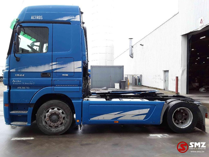Mercedes-Benz Actros 1846 3 pedal - Tahač: obrázek 5 Mercedes-Benz Actros 1846 3 pedal - Tahač: obrázek 5