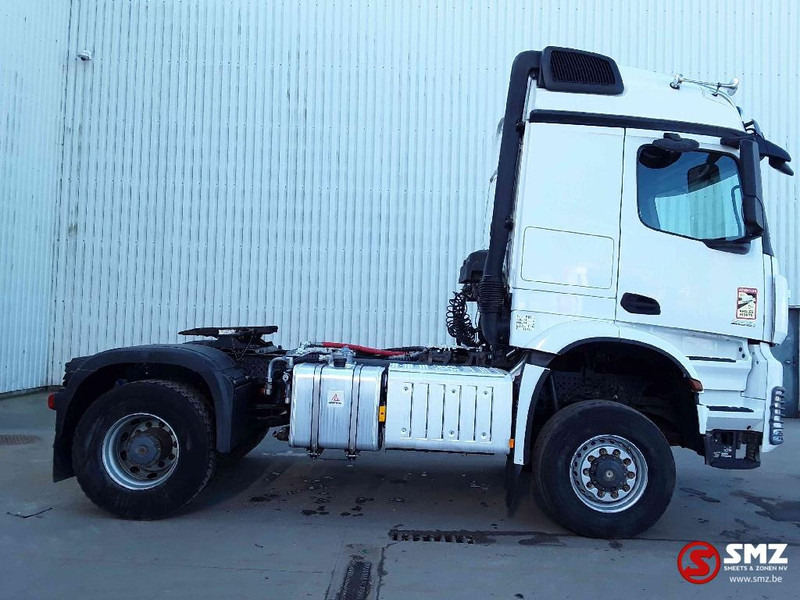 Mercedes-Benz Arocs 2051 4x4 Retarder NO hydrodrive!! - Tahač: obrázek 4 Mercedes-Benz Arocs 2051 4x4 Retarder NO hydrodrive!! - Tahač: obrázek 4