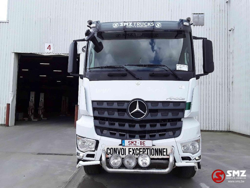 Mercedes-Benz Arocs 3351 lames steel - Tahač: obrázek 2 Mercedes-Benz Arocs 3351 lames steel - Tahač: obrázek 2