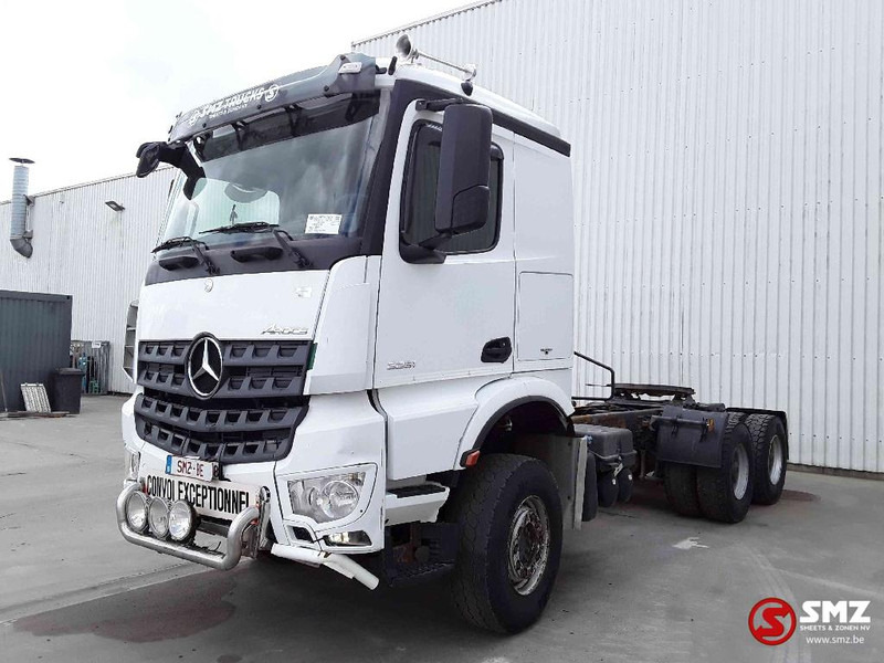 Mercedes-Benz Arocs 3351 lames steel - Tahač: obrázek 3 Mercedes-Benz Arocs 3351 lames steel - Tahač: obrázek 3