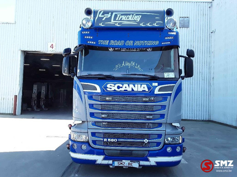 Scania R 580 Full options/full air showtruck - Tahač: obrázek 2 Scania R 580 Full options/full air showtruck - Tahač: obrázek 2