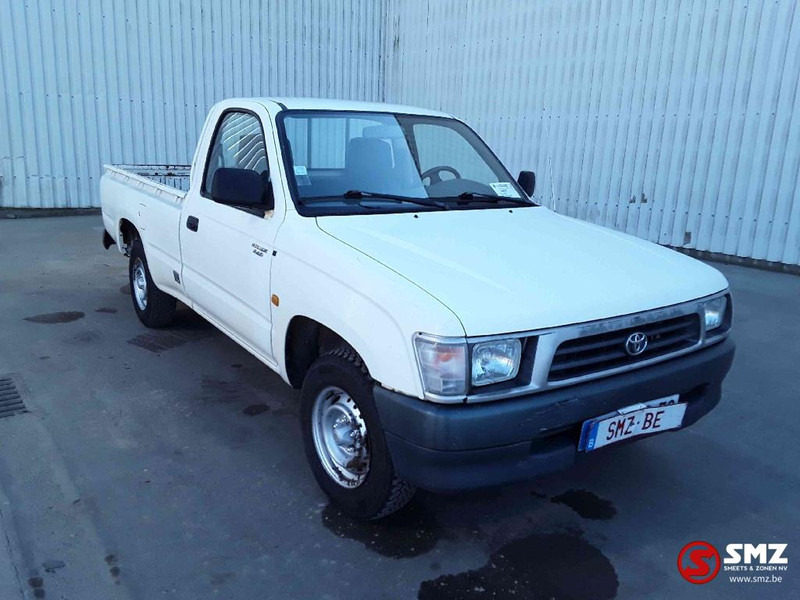 Toyota Hilux - Osobní auto: obrázek 1 Toyota Hilux - Osobní auto: obrázek 1