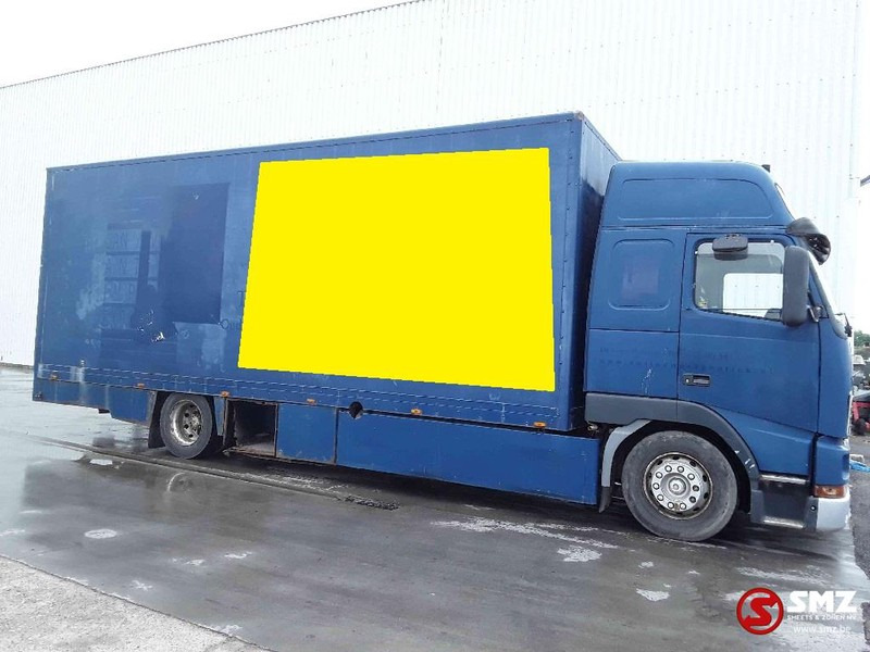 Volvo FH 12 420 Globe Xl Royal Class NL truck - Skříňový nákladní auto: obrázek 4 Volvo FH 12 420 Globe Xl Royal Class NL truck - Skříňový nákladní auto: obrázek 4