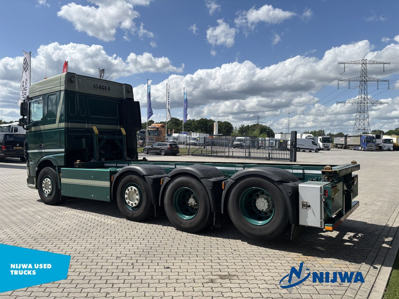 DAF XF 460 8x2 20ft container systeem - Hákový nosič kontejnerů: obrázek 4 DAF XF 460 8x2 20ft container systeem - Hákový nosič kontejnerů: obrázek 4
