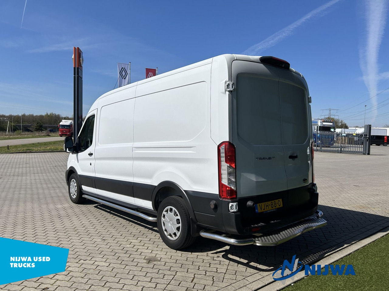 Ford Transit 130 L3H2 Automaat + Achteruitrijcamera - Furgon: obrázek 4 Ford Transit 130 L3H2 Automaat + Achteruitrijcamera - Furgon: obrázek 4