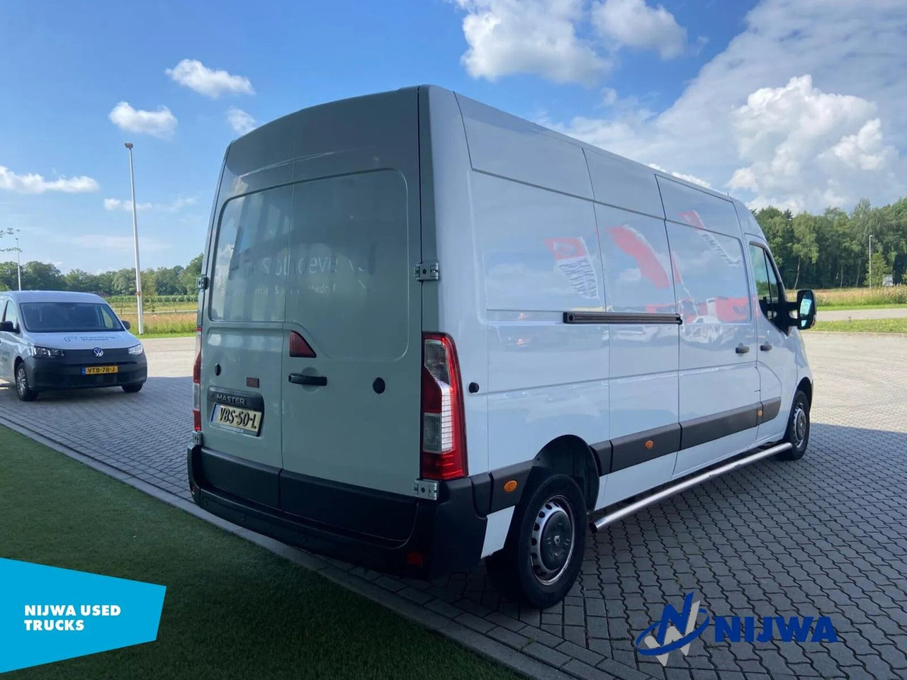 Renault Master T35 145 L3H2 Navigatie + Airco Kasten - Furgon: obrázek 3 Renault Master T35 145 L3H2 Navigatie + Airco Kasten - Furgon: obrázek 3